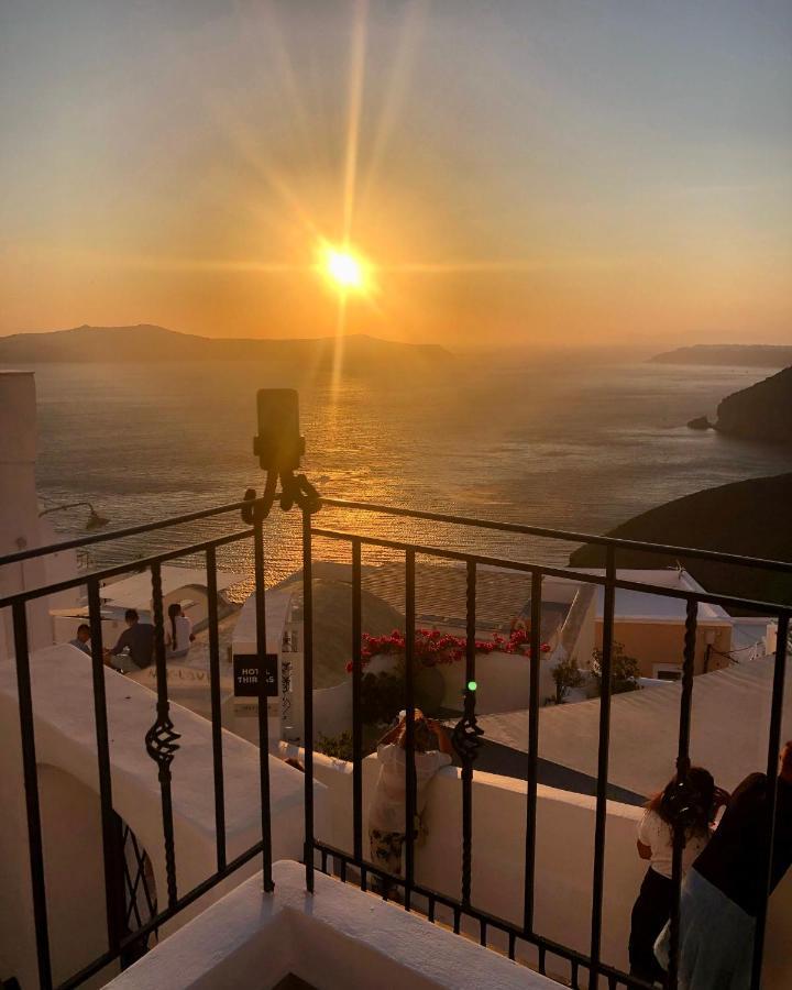 Doukas Caldera Suites Fira  Exteriör bild